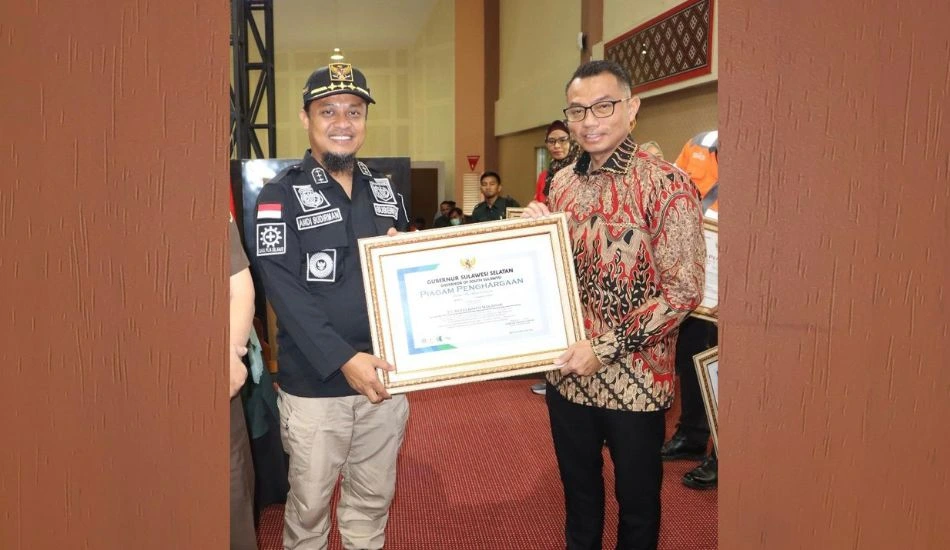 Mulia Bosco Makassar Receives an Achievement from Governor of South Sulawesi.