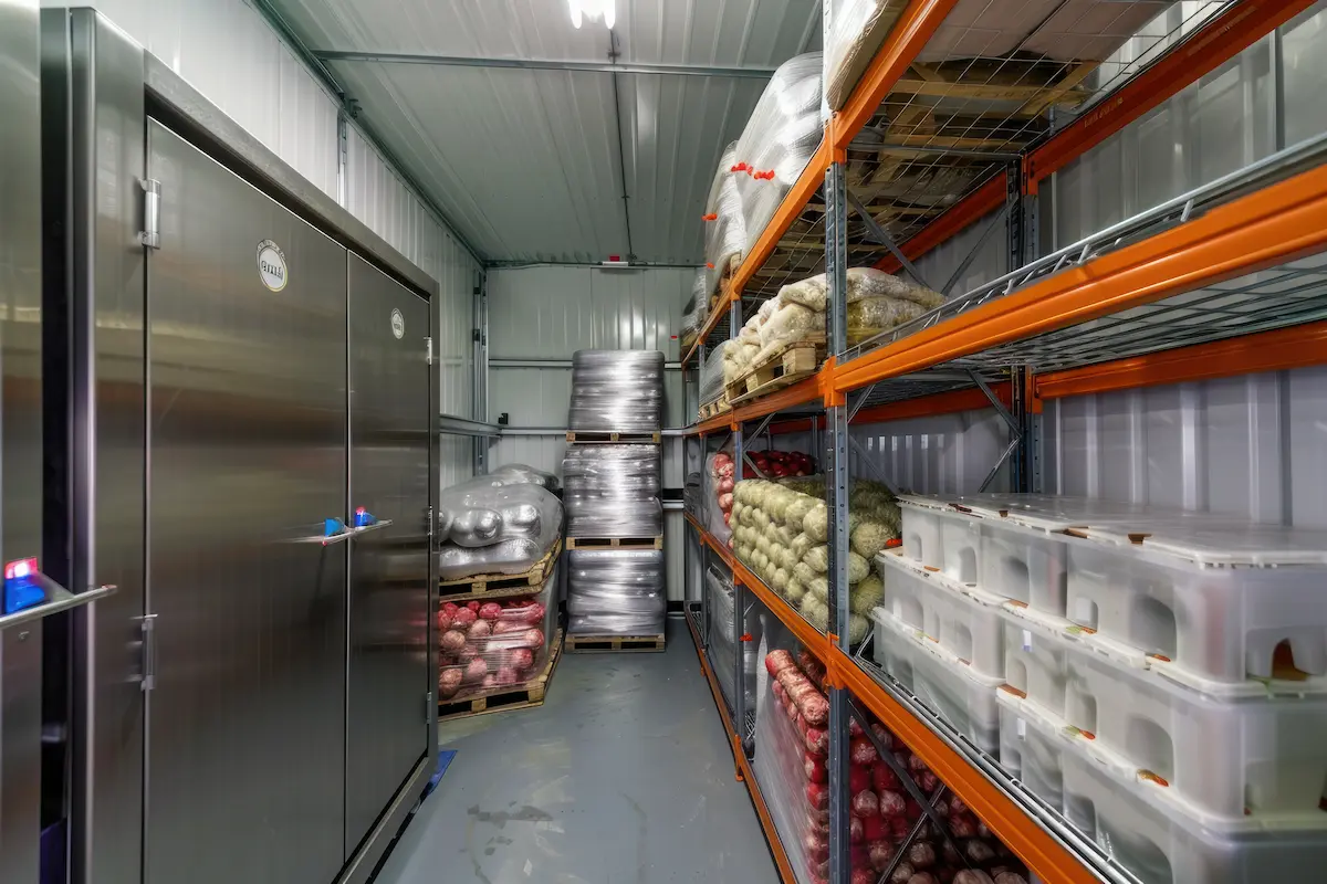 Restaurant Supply Chain Management to Maintain Raw Material Quality